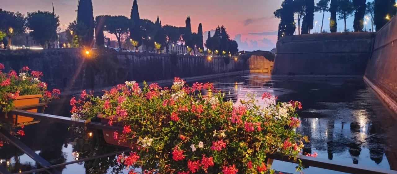 Casa Francesca Apartamento Peschiera del Garda Exterior foto